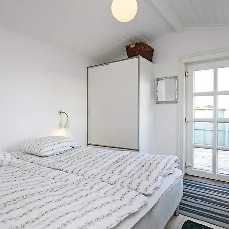 6 Person In * Løkken