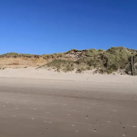 4 Star In Hébergement de vacances Løkken